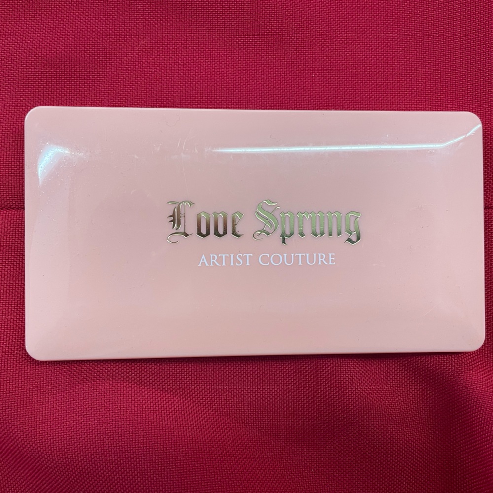Artist Couture Love Sprung Face Palette